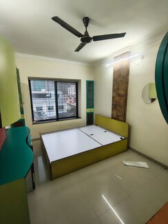 2 BHK + Pooja Room Apartment For Rent in Tyagi Uttam Plaza