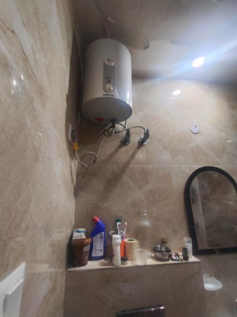 Bathroom, rwa-apartments-sector-30 1 RK 450 Sq.Ft. Villa In Sector 30 Noida 9813518
