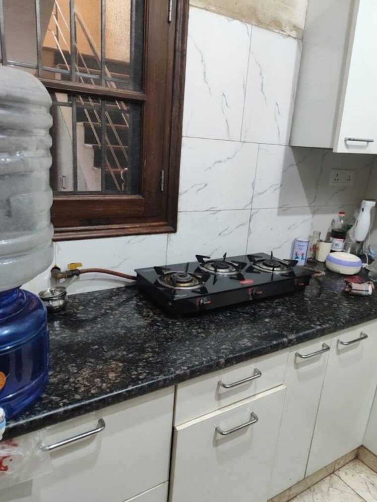 Kitchen, rwa-apartments-sector-30 1 RK 450 Sq.Ft. Villa In Sector 30 Noida 9813518