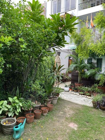 3 BHK Apartment – Garden View at Trikuta Apartments, Sector 29 - for Rent