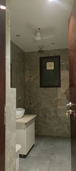 Master Bedroom in 4 BHK Builder Floor at Agcr Enclave – for Sale