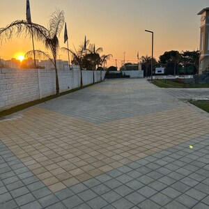  Plot For Sale in Sector 63