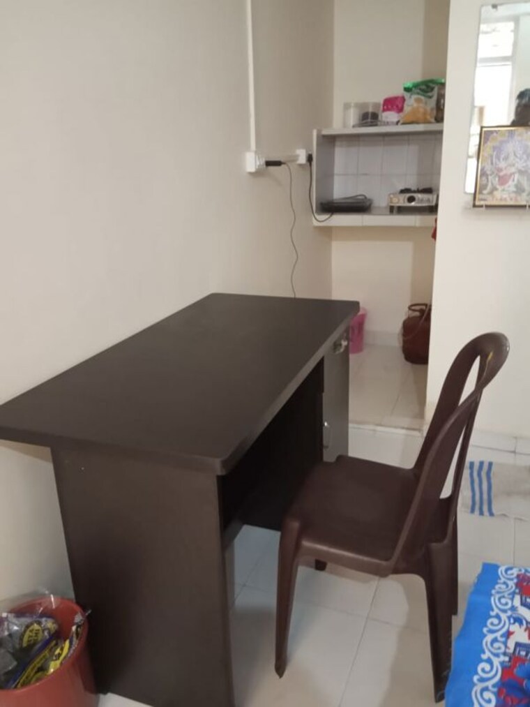 Master Bedroom, varun-enclave Studio 410 Sq.Ft. Builder Floor In Sector 28 Noida 9813553