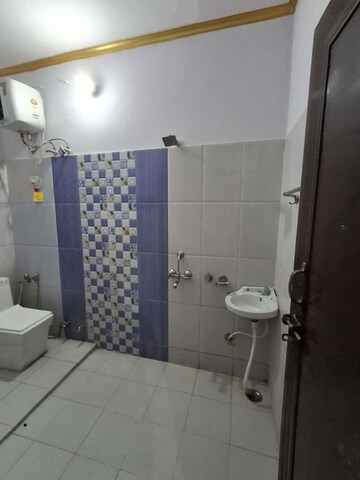Bathroom in 2 BHK Independent House at Hari Om Nagar – for Rent