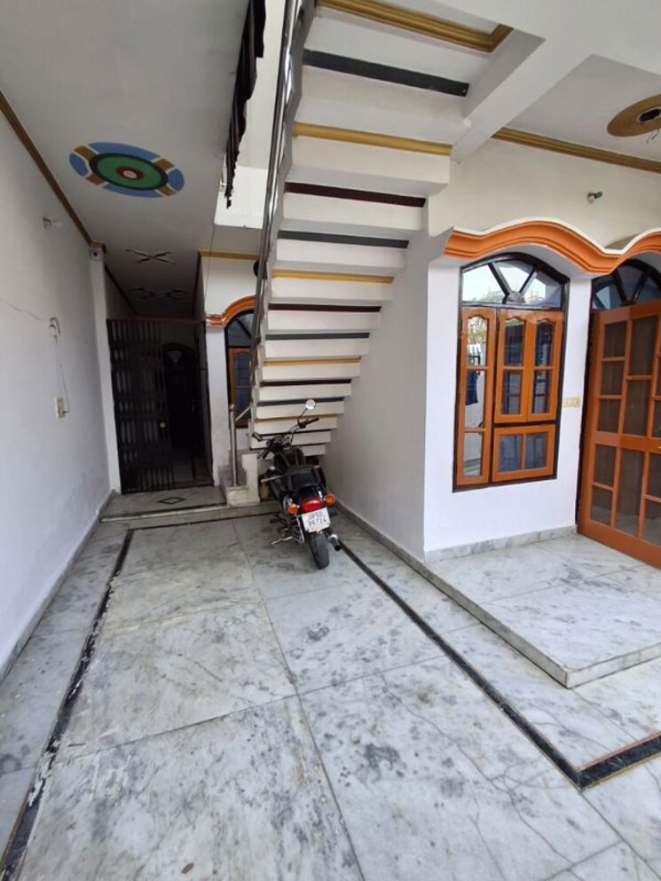  Parking, hari om nagar 2 Bedroom 1200 Sq.Ft. Independent House In Hari Om Nagar Lucknow 9813551