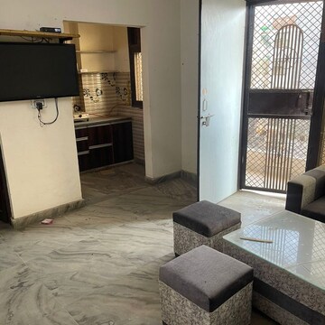 3 BHK Builder Floor For Rent in Rohini Sector 23