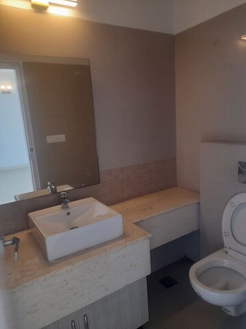 4 BHK Apartment For Rent in Emaar The Palm Drive-The Sky Terraces, Sector 66