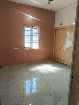 Room in 2 BHK Villa at Kelamangalam rd – for Sale