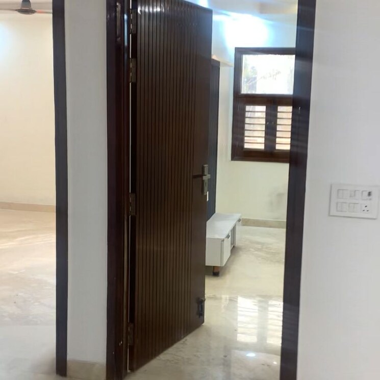 Other, deep vihar 4 Bedroom 1750 Sq.Ft. Builder Floor In Deep Vihar Delhi 9791743