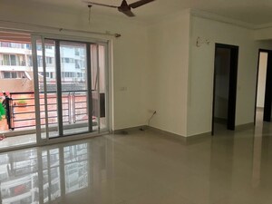 Room in 2 BHK Apartment at Casagrand Lorenza, Kogilu – for Rent
