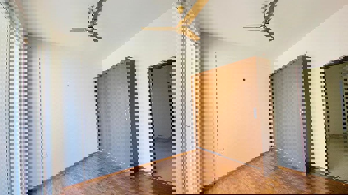 3 BHK + Extra Room Apartment For Rent in Ambika Florence Park