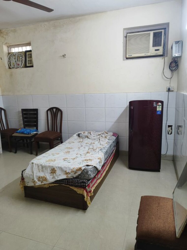 Bedroom, rwa-apartments-sector-29 Studio 450 Sq.Ft. Apartment In Sector 29 Noida 9813628