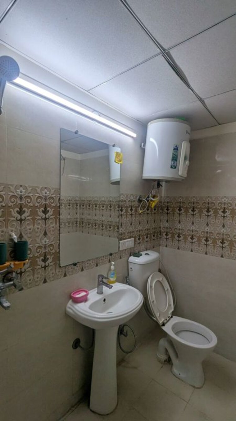 Bathroom, gaur-city-7th-avenue 2 Bedroom 1105 Sq.Ft. Apartment In Sector 4 Greater Noida Greater Noida 9813632