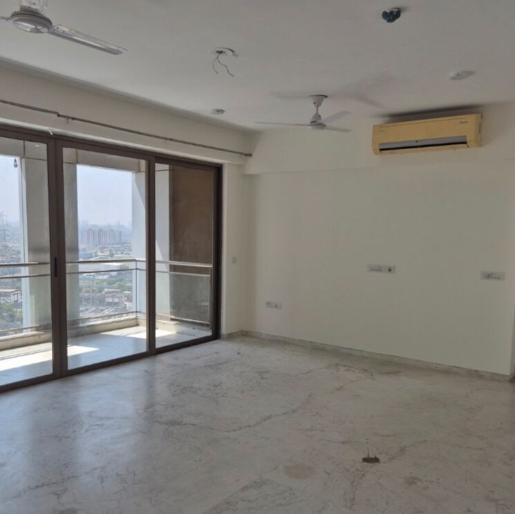 Room, tata-primanti-tower-residences 3 Bedroom 2550 Sq.Ft. Apartment In Dhani Gurgaon 9813633