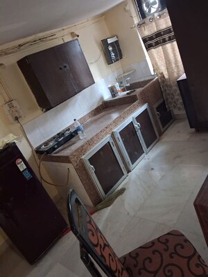 Master Bedroom in 2 BHK Apartment at Poonam Apartments Worli, Worli – for Rent