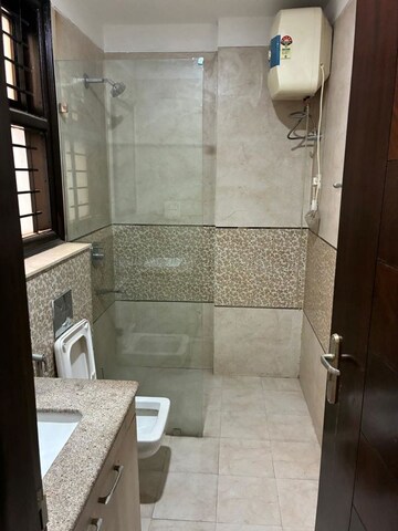 Bathroom in 3 BHK Builder Floor at Sushant Lok 2, Sector 57 – for Rent
