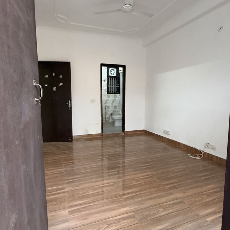 Room, chattarpur 2 Bedroom 900 Sq.Ft. Builder Floor In Chattarpur Delhi 9813663