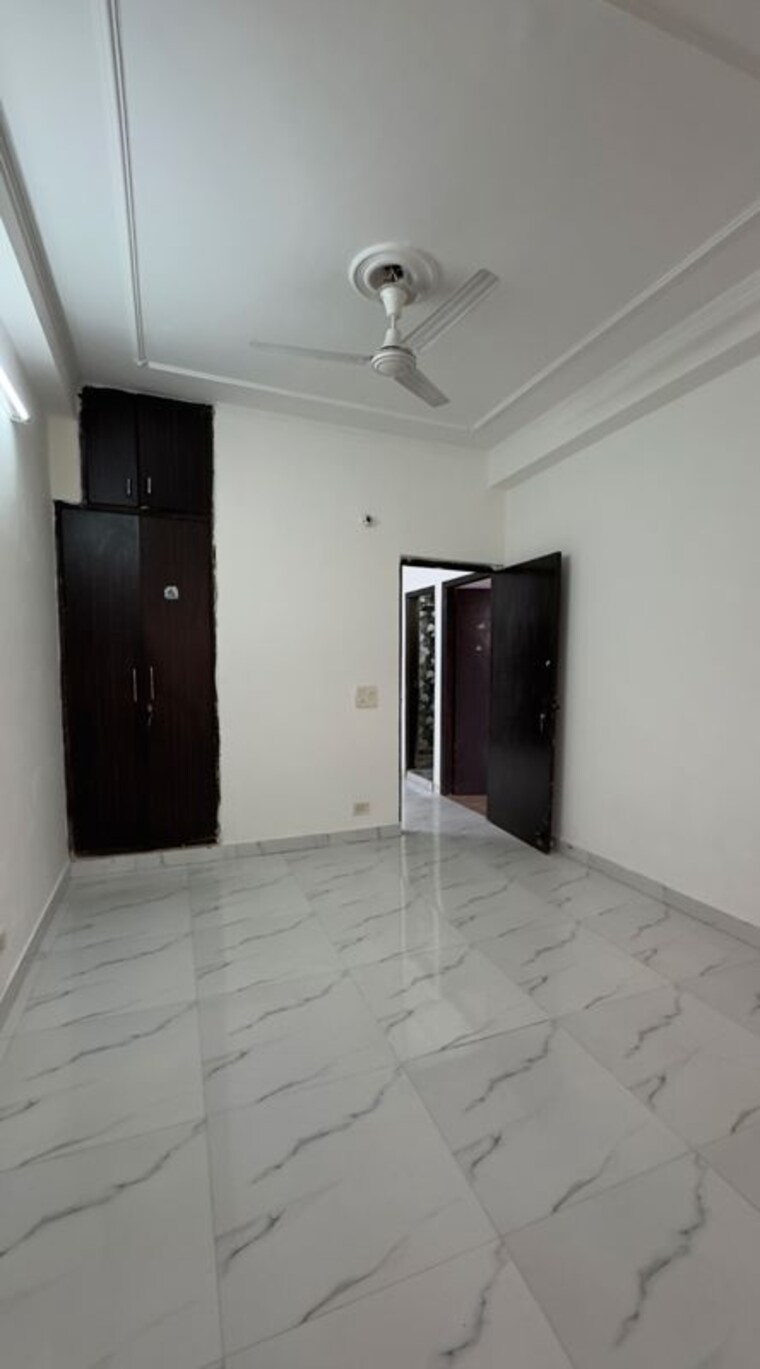 Room, chattarpur 2 Bedroom 900 Sq.Ft. Builder Floor In Chattarpur Delhi 9813663