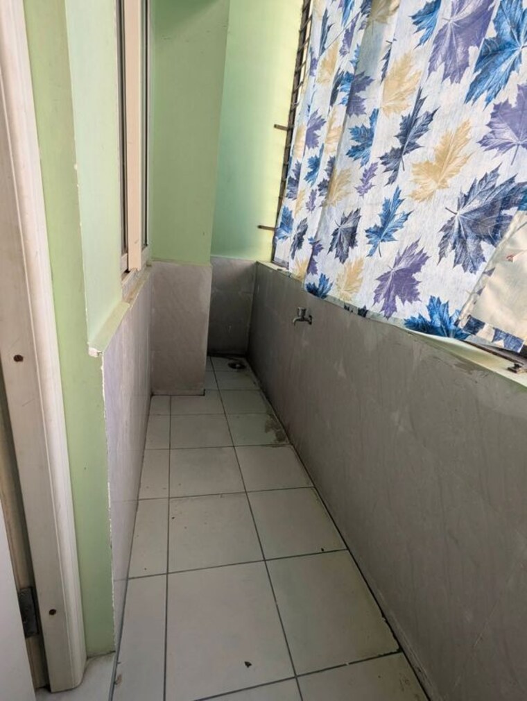 Balcony, kondapur 1 Bedroom 560 Sq.Ft. Apartment In Kondapur Hyderabad 9813673