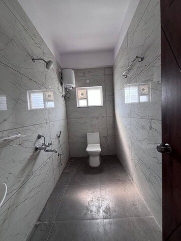 Bathroom in 1 BHK Apartment at Kondapur – for Rent