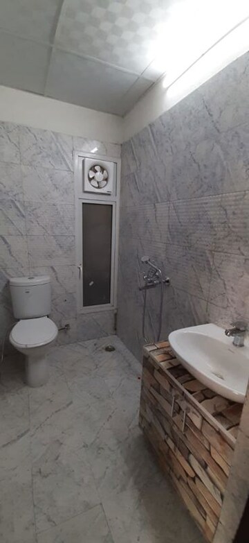 Bathroom in 2 BHK Apartment at AIG Park Avenue, Sector 4 Greater Noida – for Rent