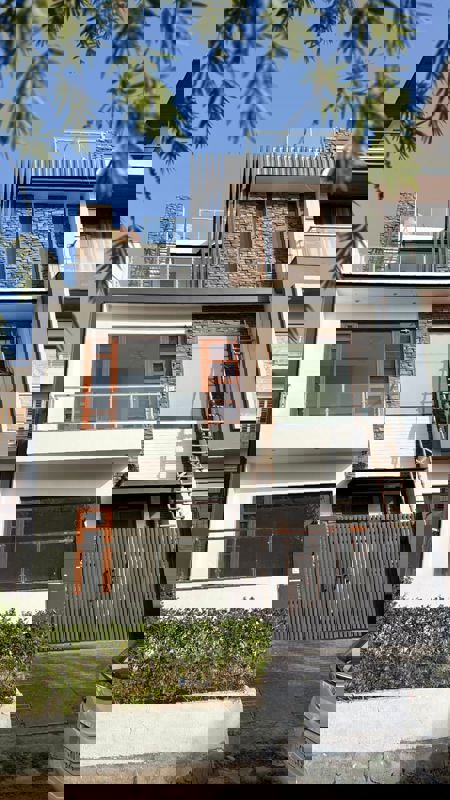 5 BHK + Extra Room Independent House For Sale in Aerocity