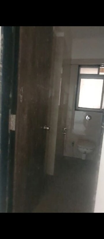 Furnished Amenities in 2 BHK Apartment at Naman Regency, Byculla – for Sale