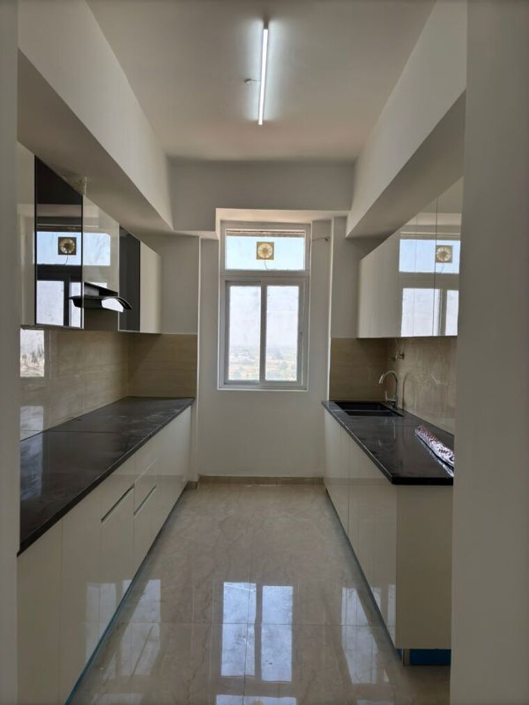 undefined, omaxe-lake 3 Bedroom 1580 Sq.Ft. Apartment In North Mullanpur Chandigarh 9813706