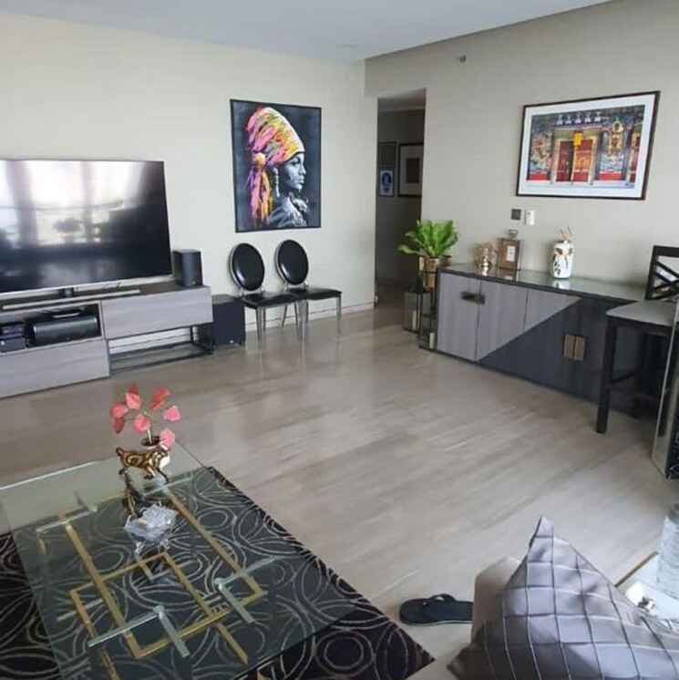 Living Room, lodha-the-world-towers-world-one-tier-2 4 Bedroom 2080 Sq.Ft. Apartment In Empire Mill Mumbai 9813717