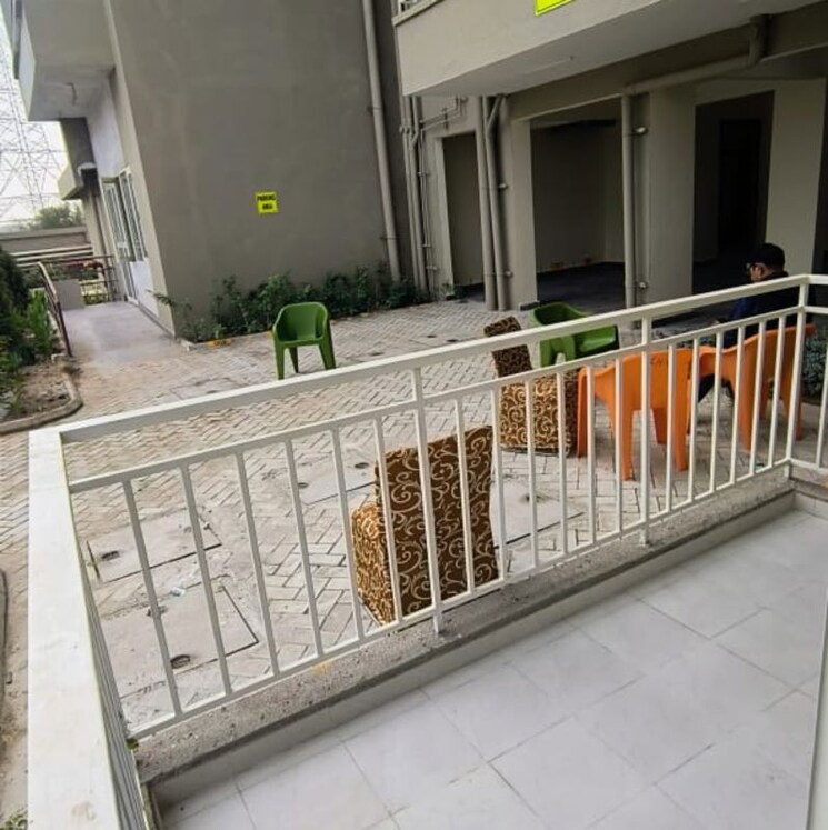 Balcony, pyramid-altia 3 Bedroom 742 Sq.Ft. Apartment In Sector 70a Gurgaon 9813719