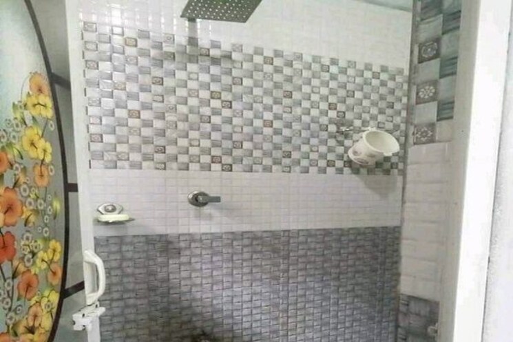 Bathroom, sector 19 3 Bedroom 1251 Sq.Ft. Independent House In Sector 19 Noida 9813724