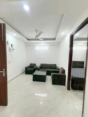 2 BHK Builder Floor For Rent in Saket
