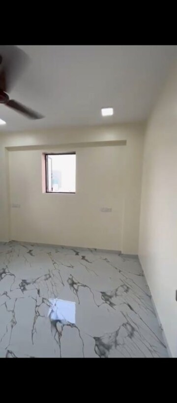 Room in 1 BHK Apartment at Vaishali Apartment CHS, Mazgaon – for Rent