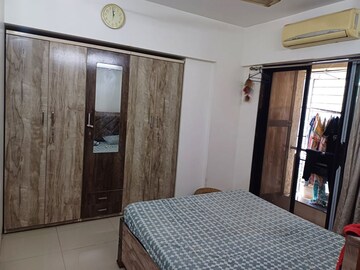 Bedroom in 3 BHK Apartment at Haware Estate, Kasarvadavali – for Rent