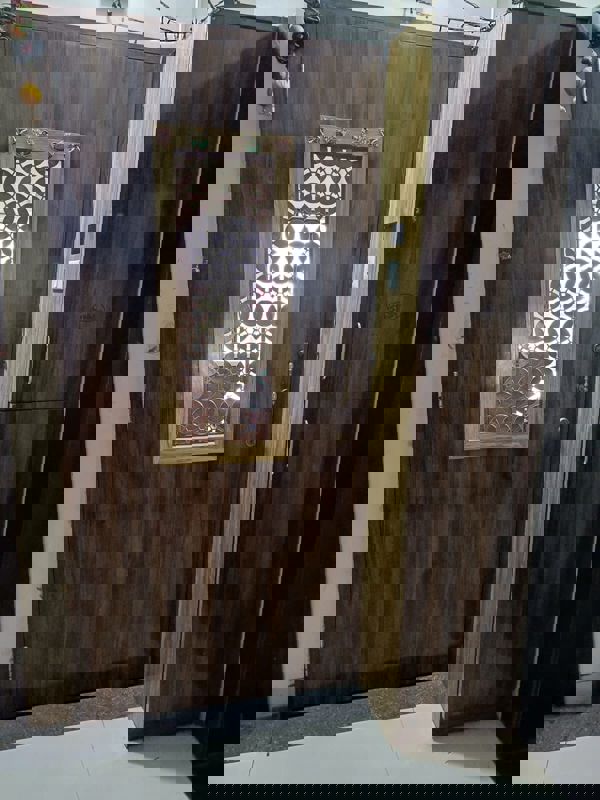 3 BHK + Extra Room Apartment For Rent in Haware Estate