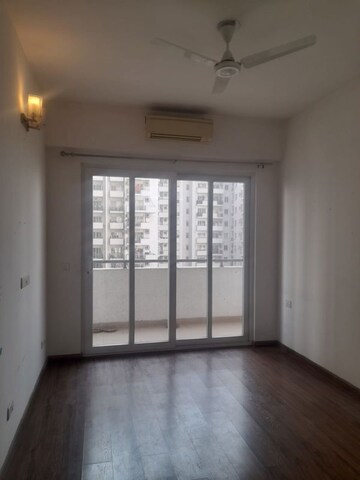 4 BHK Apartment For Rent in Emaar The Palm Drive-The Sky Terraces, Sector 66