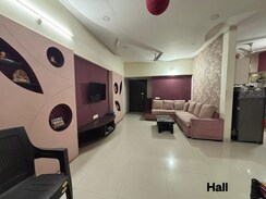 2 BHK Apartment For Rent in Mirchandani Palms