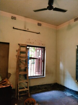 Room in 3 BHK Independent House at Haridevpur – for Sale