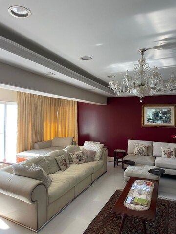 Living Room in 4 BHK Apartment at Maker Tower, Cuffe Parade – for Sale