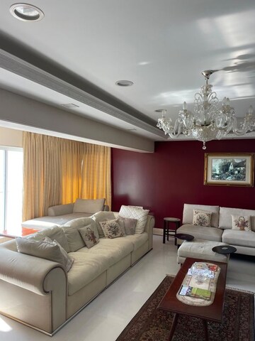 4 BHK Apartment For Sale in Maker Tower, Cuffe Parade