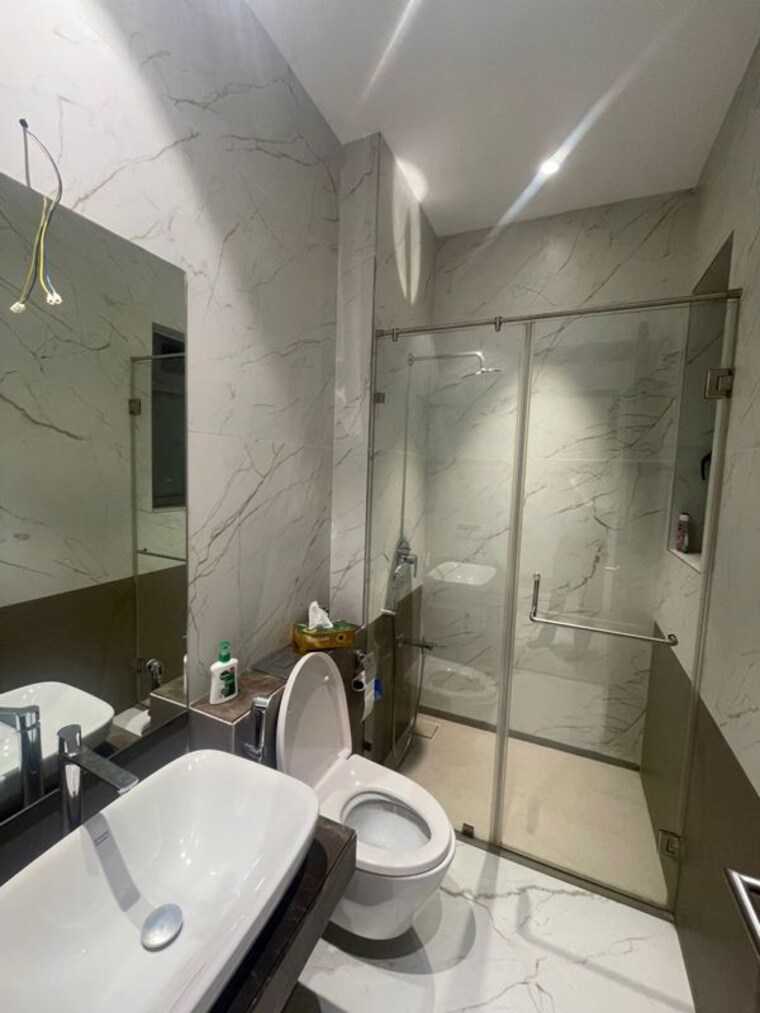 Attached Bathroom, ekta-verve 5 Bedroom 2380 Sq.Ft. Apartment In Khar West Mumbai 9813856
