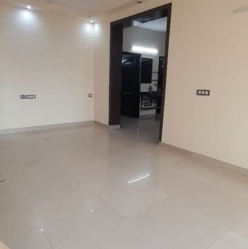 3 BHK Apartment For Rent in Rishabh Platinum, Ahinsa Khand 2