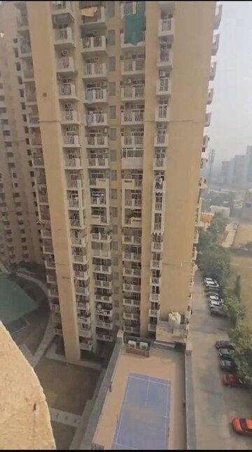 Master Plan in 2 BHK Apartment at Nirala Estate, Tech Zone 4 Greater Noida – for Rent