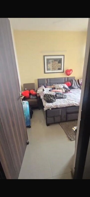 Bedroom in 2 BHK Apartment at Nirala Estate, Tech Zone 4 Greater Noida – for Rent