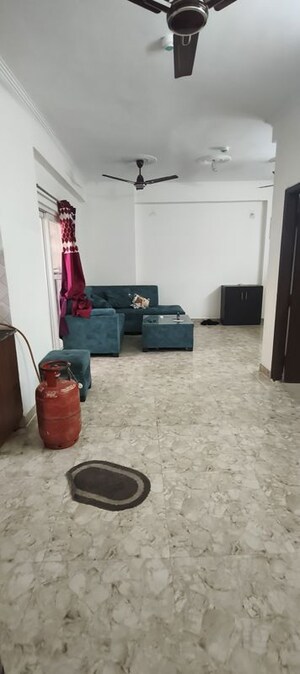 3 BHK Apartment For Rent in Amrapali Terrace Homes, Tech Zone 4 Greater Noida