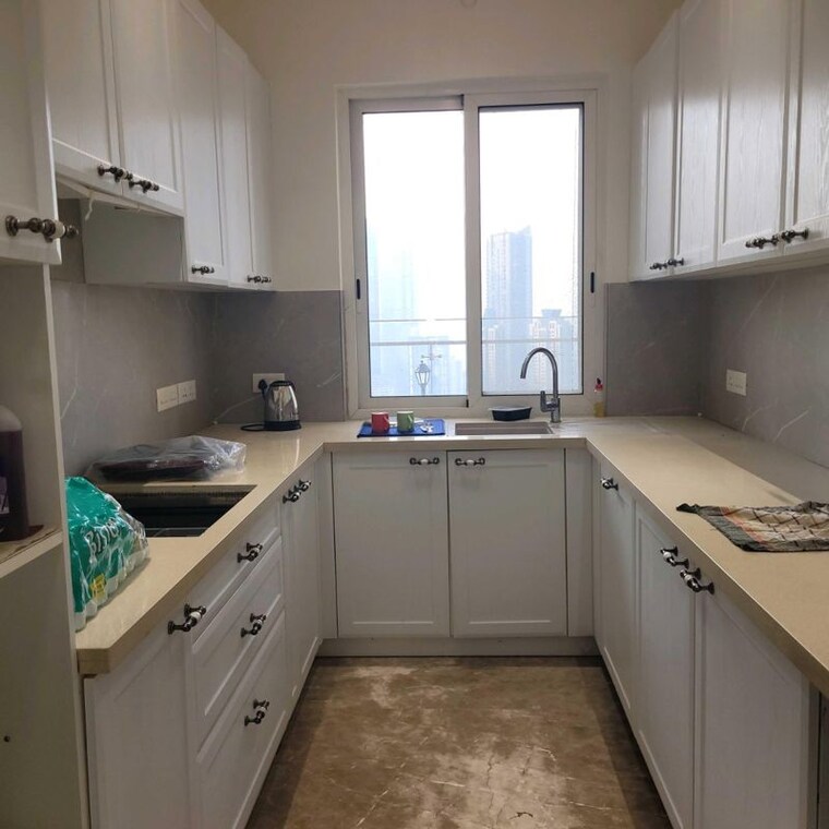 Kitchen, indiabulls-sky-forest 3 Bedroom 2921 Sq.Ft. Apartment In Dighe Nagar Mumbai 9814010