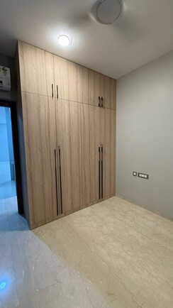 4 BHK Apartment For Sale in Oberoi Realty Park View