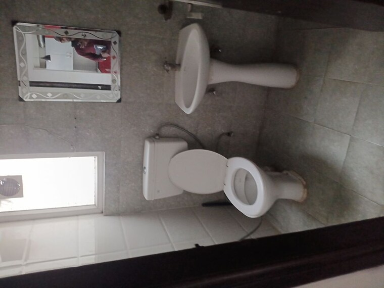 Bathroom, nirala-estate 3 Bedroom 1245 Sq.Ft. Apartment In Tech Zone 4 Greater Noida Greater Noida 9814050
