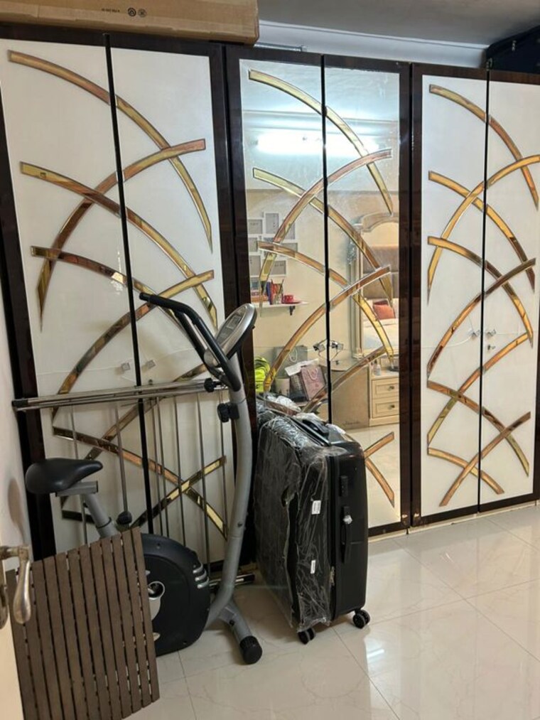 undefined, bandra west 2 Bedroom 911 Sq.Ft. Apartment In Bandra West Mumbai 9814057