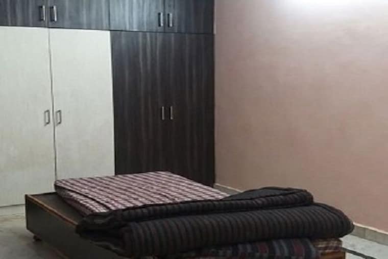 Bedroom, sector 62 2 Bedroom 892 Sq.Ft. Builder Floor In Sector 62 Noida 9814214